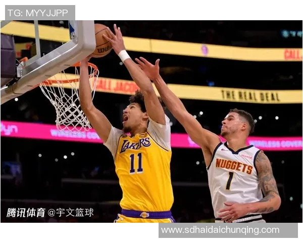 25号掘金与湖人激战一触即发球迷期待精彩对决与精彩表现