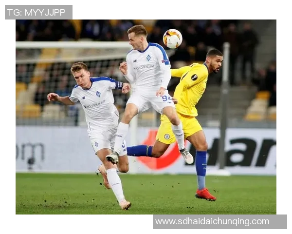 基迪纳摩与阿尔的精彩对决揭示了足球战术的魅力与团队合作的重要性